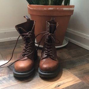 Doc Martins Brown Leather Boot